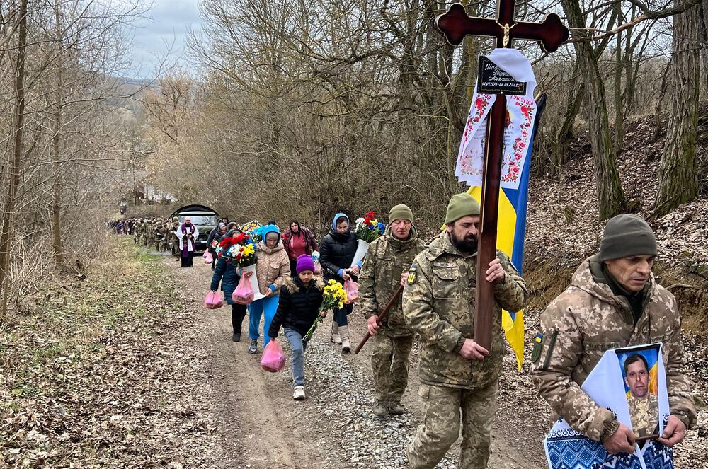 Soldatenbegräbnis Ukraine