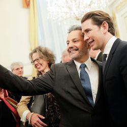 Am 4. Dezember 2018 empfingen Bundeskanzler Sebastian Kurz (r.) und Bundesminister Gernot Bl?mel Vertreter christlicher Religionen im Bundeskanzleramt.