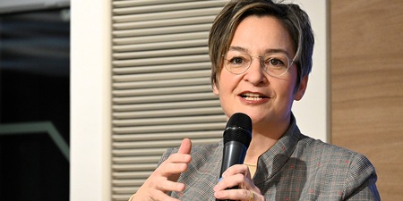 Religionssoziologin von der LUISS-Universität Rom bei einer Podiumsdiskussion am 24. Februar 2026 in Wien