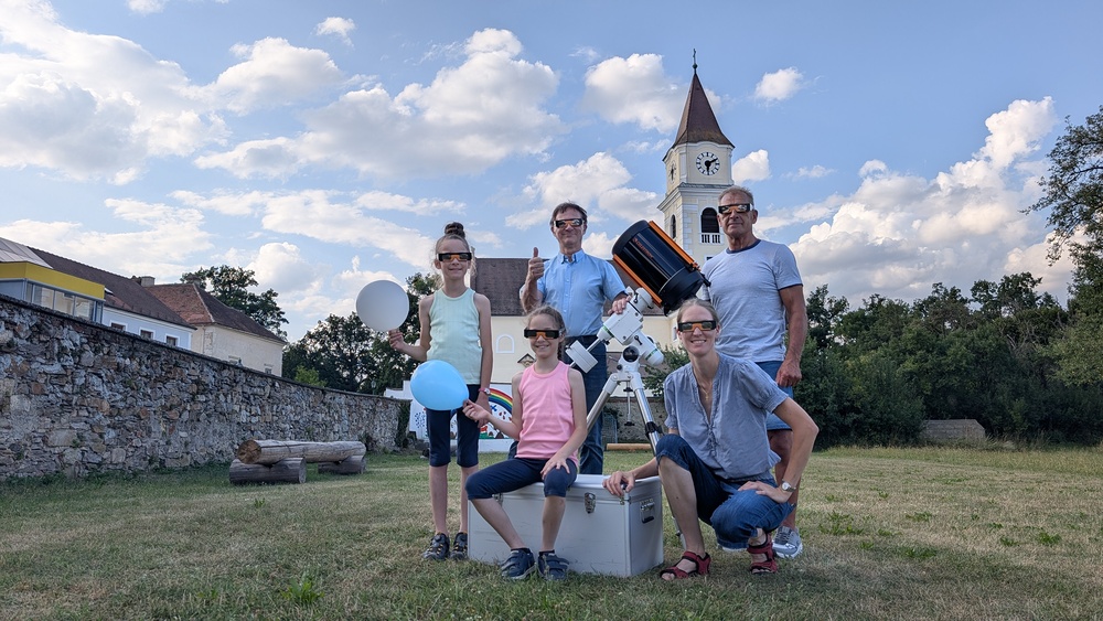 Pilgerwanderung Pfarre Röhrenbach Sonnenfinsternis / Kopper / Zarl Pilgerwanderung Pfarre Röhrenbach Sonnenfinsternis