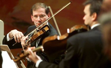 Hellsberg, Philharmoniker / Franz Josef Rupprecht Clemens Hellsberg (Wiener Philharmoniker).Interreligi