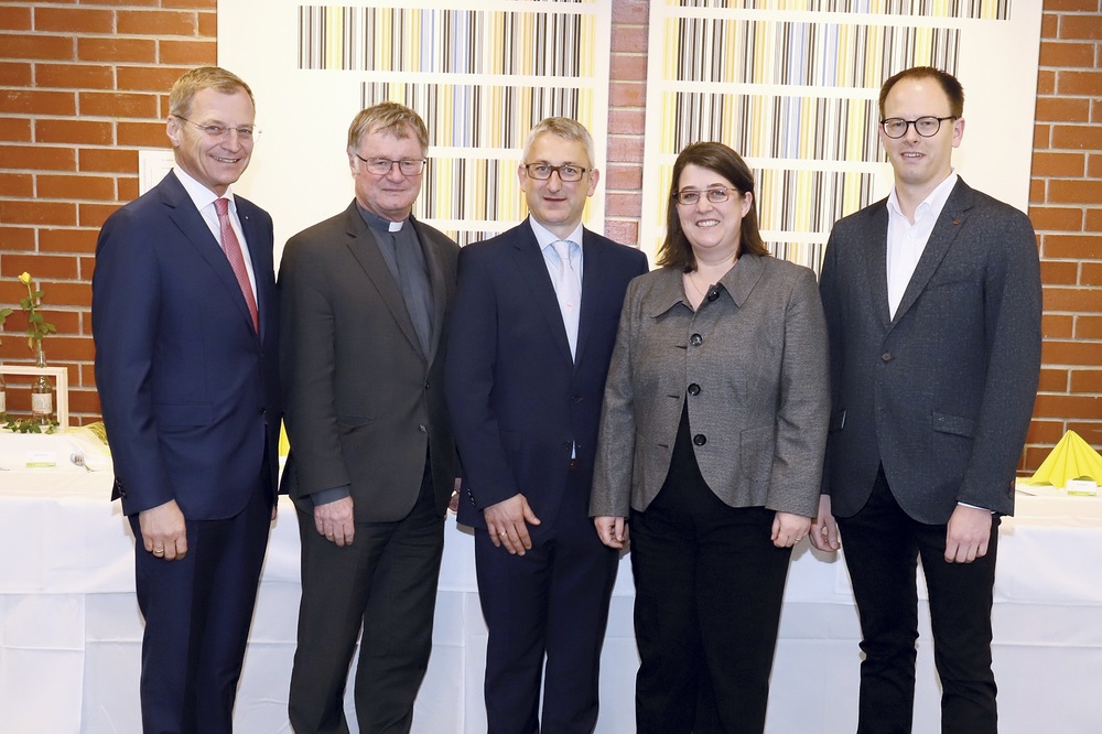 Linz: Katholische Hochschulgemeinde feiert 50-jähriges Bestehen mit Festakt / C FRANZ REISCHL, FRANZ GEORG REISCHL Linz: Katholische Hochschulgemeinde feiert 50-jähriges Bestehen mit Festakt