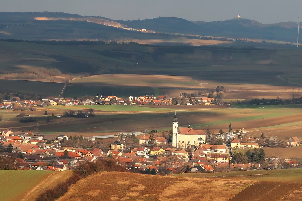Kirche im Weinviertel (NÖ) / Robert Mitscha-Eibl/Kathpress