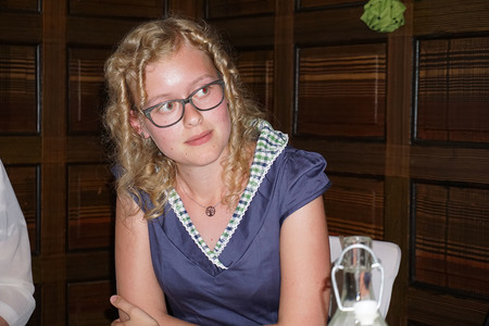 Die Theologiestudentin und ehemalige Vorsitzende der Katholischen Jugend (KJ) Oberösterreich, Eva Wimmer, hat Österreich bei der Vorsynode zur Bischofssynode im März 2018 im Vatikan vertreten  