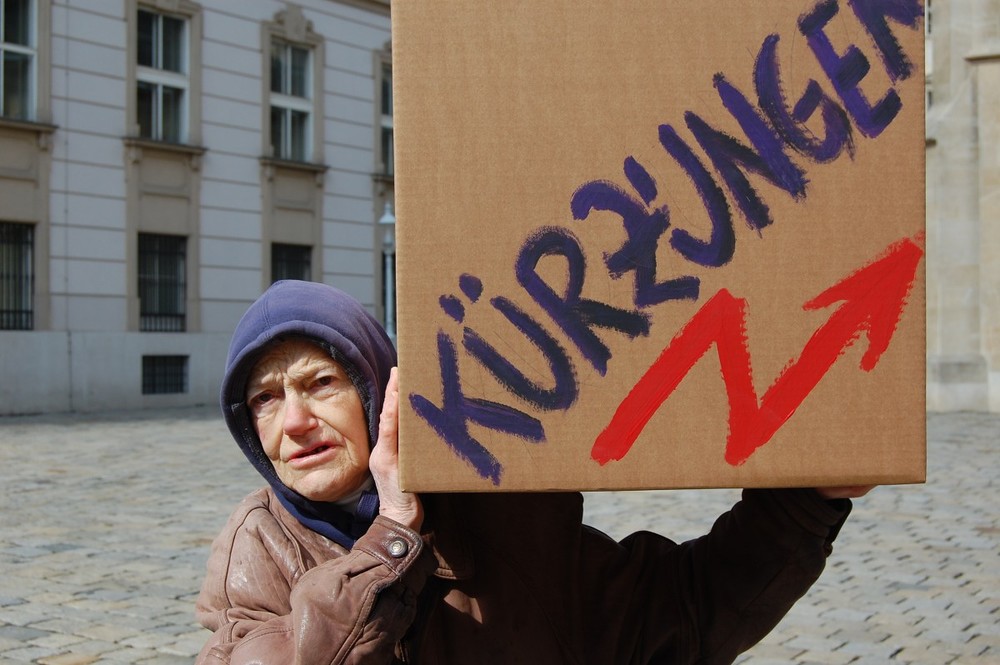 Armutskonferenz: 'Trümmerhaufen Sozialhilfe' / Armutskonferenz Armutskonferenz: 'Trümmerhaufen Sozialhilfe'