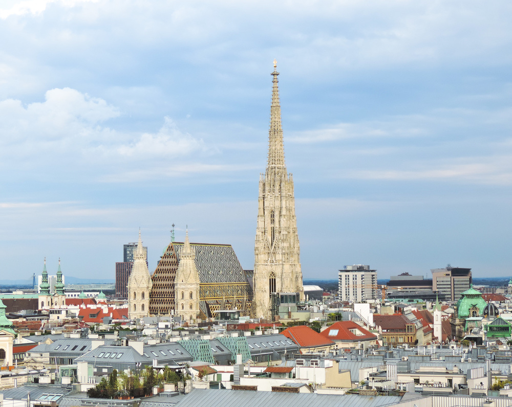 Stephansdom, Blick ?ber die D?cher der Innenstadt / City