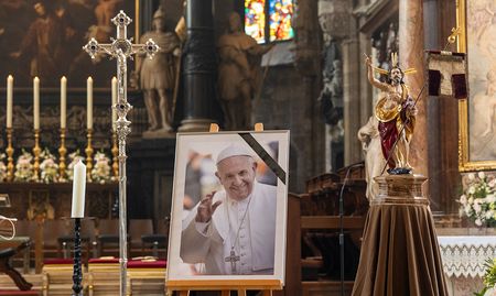 Schönborn: 'Das letzte Wort ist die Auferstehung'