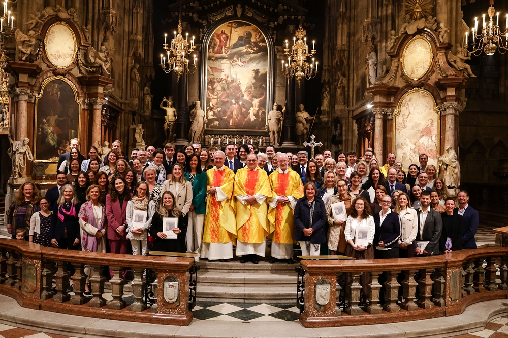 Wien: 'Missio canonica' für 61 Religionslehrende / schoenlaub 2026 Wien: 'Missio canonica' für 61 Religionslehrende