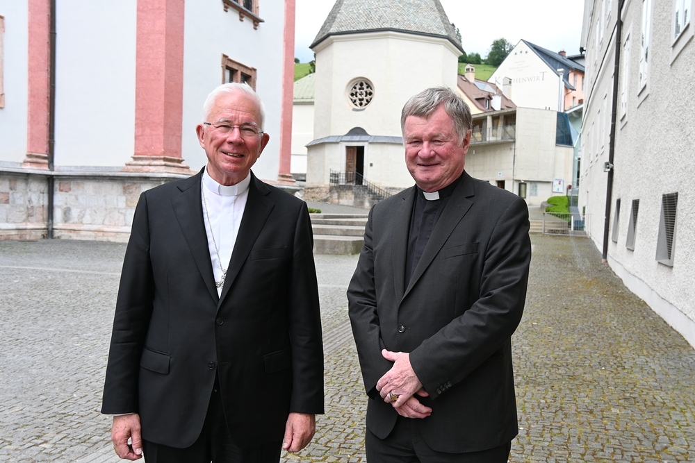 Erzbischof Franz Lackner (Vorsitzender der Bischofskonferenz) und Bischof Manfred Scheuer (stv. Vorsitzender) / Paul Wuthe/Kathpress Vollversammlung der Bischofskonferenz in Mariazell (8.-10. Juni 2026)