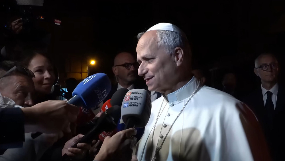Papst Leo XIV. bei Statement vor Medienvertretern