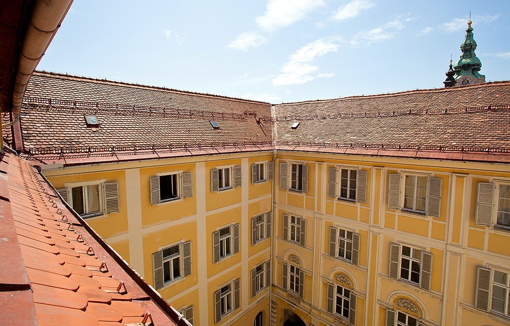 Grazer Bischofhof und Ordinariat / Gerd Neuhold / Diözese Graz-Seckau