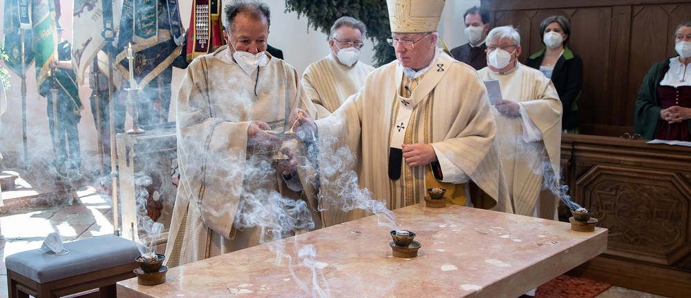 Erzbischof und Landeschef bei Feier in Salzburger Wallfahrtskirche / Chris Hofer Einweihungsfest Kirche Arnsdorf 30.05.2021 Foto: Chris Hofer