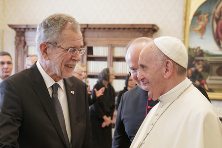 Offizieller Besuch des Herrn Bundespräsidenten Alexander Van der Bellen und von Frau Doris Schmidauer bei seiner Heiligkeit Papst Franziskus.