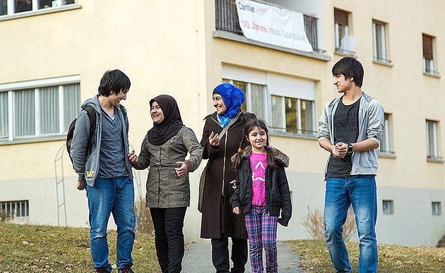 Integrationsprojekt mit Familien als Flüchtlingspaten / Caritas Flüchtlinge