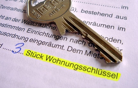 Oesterr. Mietvertrag [ (c) www.BilderBox.com, Erwin Wodicka, A-4063 Breitbrunn, Tel. +43 676 5103 678. Verwendung nur gegen HONORAR, BELEG, URHEBERVERMERK und den AGBs auf www.bilderbox.com ] in an am um im auf einer beim mit and , /, Abloese, Abloes