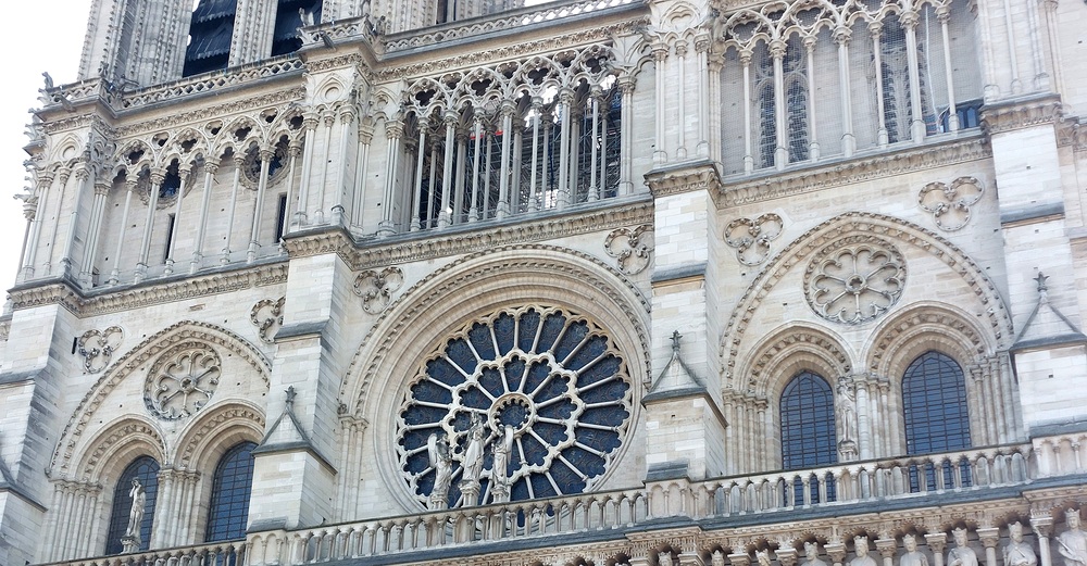 Westfassade der Kathedrale Notre-Dame de Paris / Kathpress / Andreas Gutenbrunner Westfassade der Kathedrale Notre-Dame de Paris