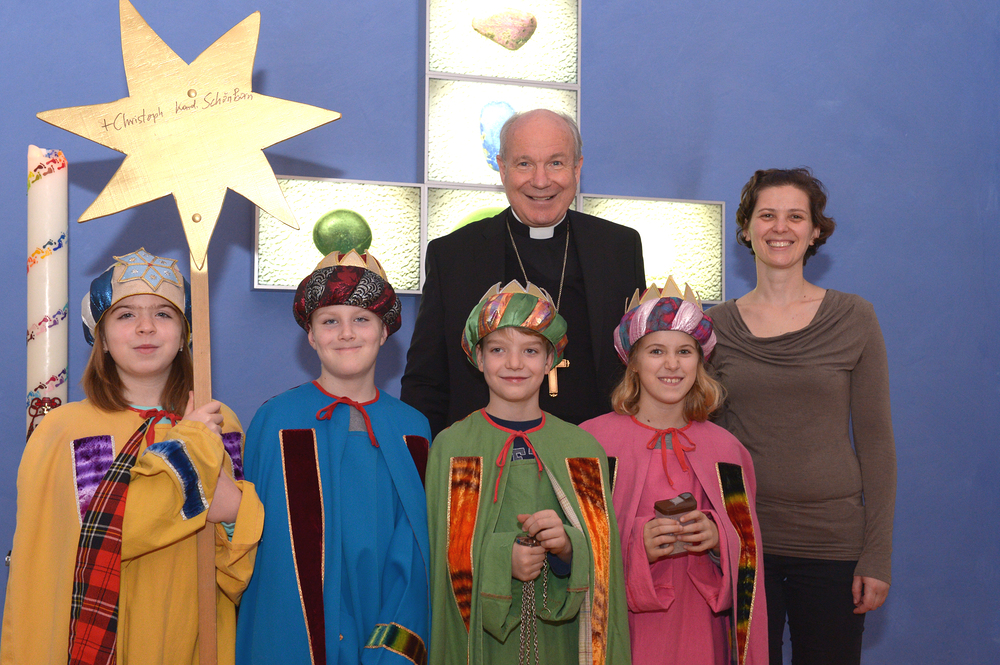 Kardinal Schönborn mit den Sternsingern / kathbild.at / Franz Josef Rupprecht, Franz Josef Rupprecht