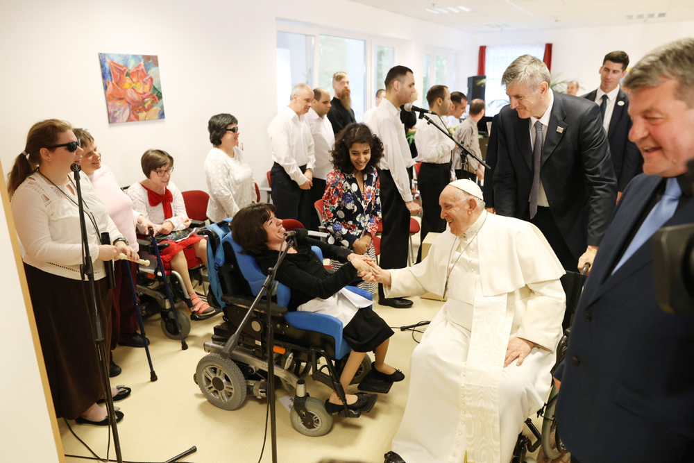 Magyar Kurir / Zita Merényi