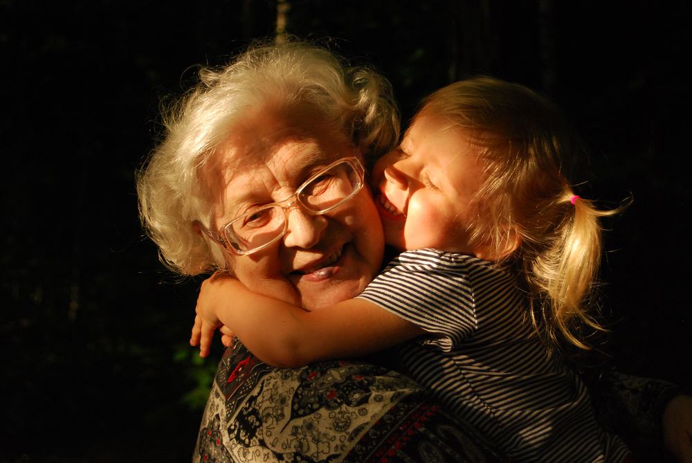 Katholische Aktion: Großeltern sollen Enkeln lebenswerte Welt hinterlassen