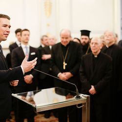 Am 4. Dezember 2018 empfingen Bundeskanzler Sebastian Kurz (l.) und Bundesminister Gernot Bl?mel Vertreter christlicher Religionen im Bundeskanzleramt.