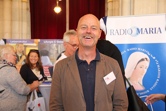 Von Kirche und Waffen... / Thomas Frühwirth & Thomas Winkelmöller Interview mit Michael Walks