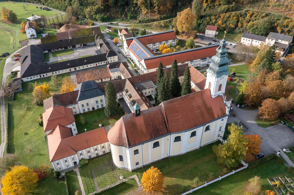 Stiftsareal (Drohnenbild),Stiftsareal Engelszell / Diözese Linz / Thomas Markowetz Diözese Linz: Übernahme von Stift Engelszell vertraglich besiegelt