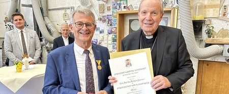 Hohe kirchliche Auszeichnung für Wiener Dombaumeister