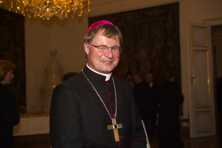 Manfred Scheuer.     Wien, 27.3.2004      