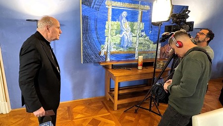 Schönborn bei der Aufzeichnung der ORF-Silvesteransprache