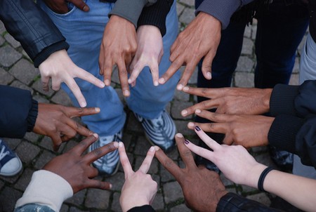 Hände von jungen Menschen 