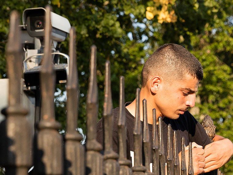 Flüchtling in Traiskirchen / caritas.at Flüchtling in Traiskirchen