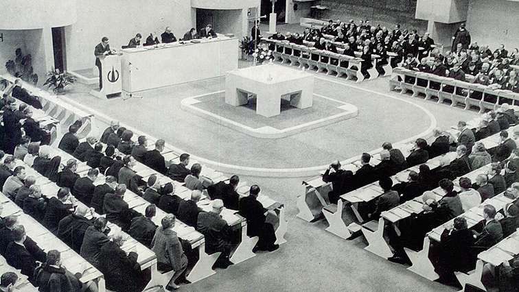 Wiener Diözesansynode in der Lainer Konzilsgedächtniskirche / Erzdiözese Wien