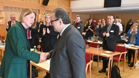 Evangelische Kirche wählt Ingrid Monjencs zur Synodenpräsidentin