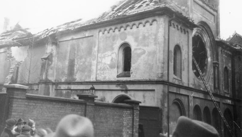 Berlin, Synagoge Fasanenstra?e / Bundesarchiv, Bild 146-1970-041-46 / UnknownUnknown / CC-BY-SA 3.0, CC BY-SA 3.0 DE, via Wikimedia Commons