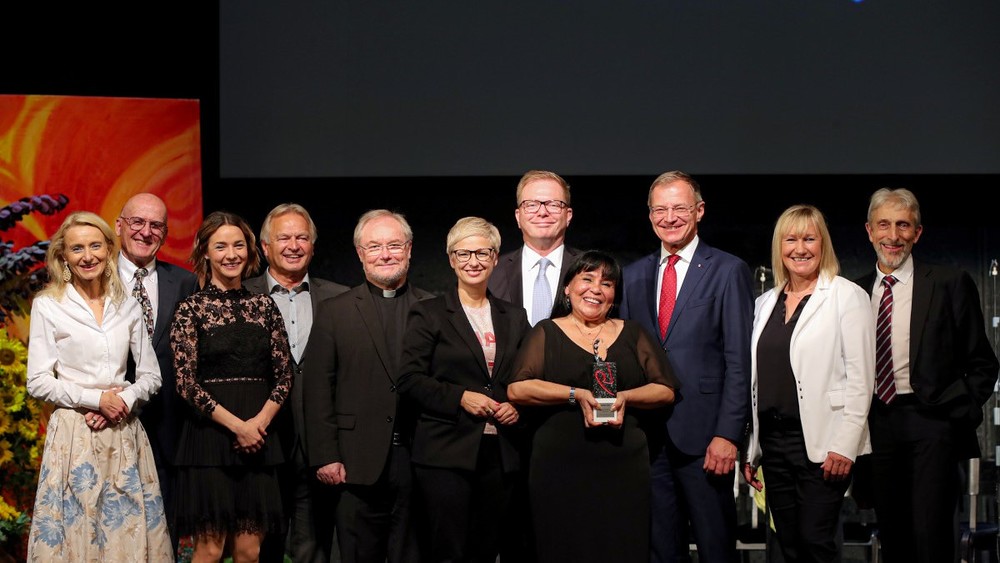 foto: volker weihbold  romero preisverleihung schauspielhaus sei so frei