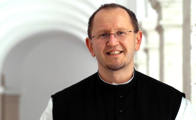 Mit Arnold Schwarzenegger auf 'missio'-Mission...