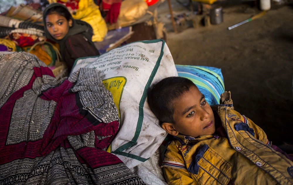 Symbol: Straßenkinder träumen von einem besseren Leben @Simone Berga / JEW