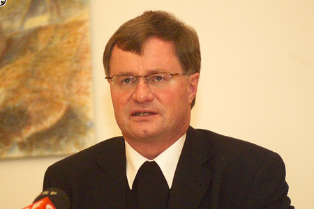 Manfred Scheuer / Franz Josef Rupprecht, Rupprecht@kathbild.at Manfred Scheuer. Wien, 3.3.2004