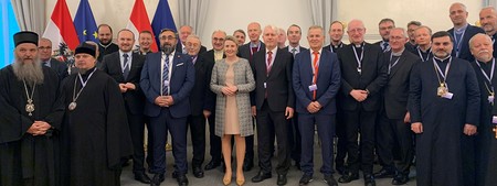 Raab dankt Kirchen und Religionen für Stärkung des Zusammenhalts