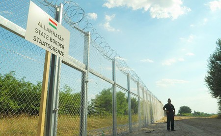 Ungarischer Grenzzaun zu Serbien