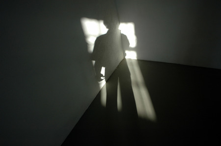 Symbolbild Angst / Symbolpicture fear [ (c) www.BilderBox.com,Erwin Wodicka,Siedlerzeile 3,A4062 Thening,Tel.+43 676 5103 678. Verwendung nur gegen HONORAR, BELEG, URHEBERVERMERK und den AGBs auf bilderbox.com ] (in an im aus als and und beim mit ein