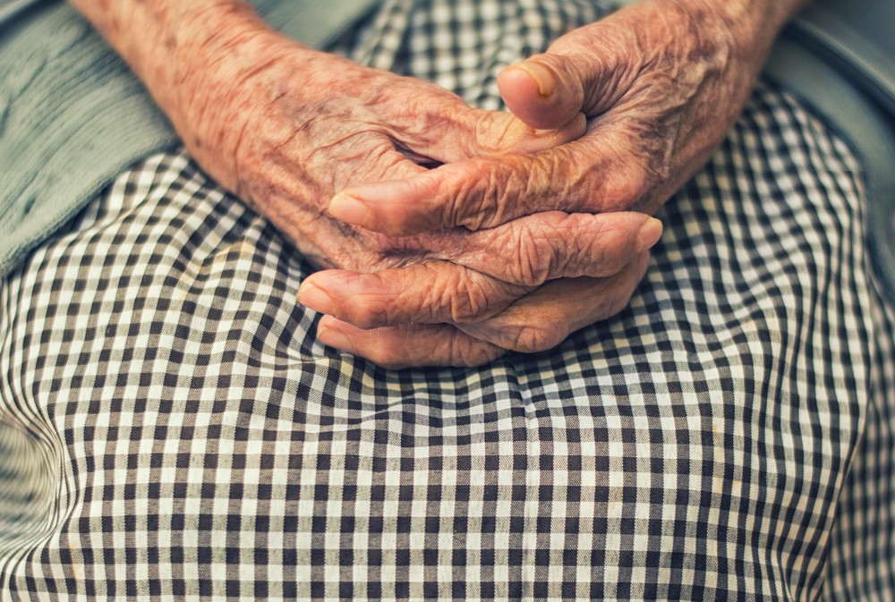 Suizidbeihilfe: Christliche Pflegeeinrichtungen ringen um Lösungen