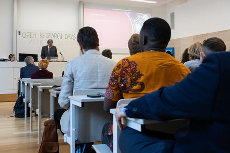 Theologie: Neue 'Vienna Doctoral School' lud zum 'Open Research Day'