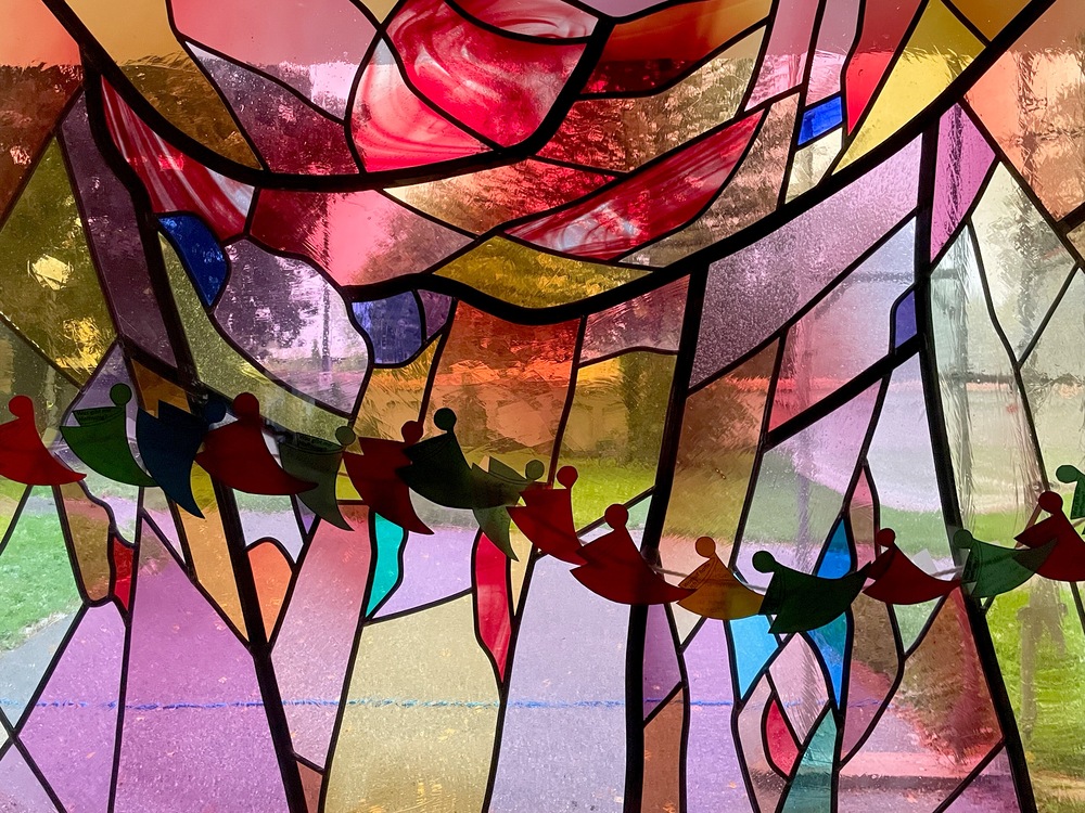 Katholischer Gottesdienst / ORF Katholischer Gottesdienst - 'Hoffnung schenken durch gelebte Liebe' - Live aus der Pfarrkirche Graz-St. Peter: Die Gemeinde feiert mit Pfarrer Stefan Ulz. Er erinnert anlässlich des Welttags der Armen, der in Österreich auch der Elisabethsonntag ist,