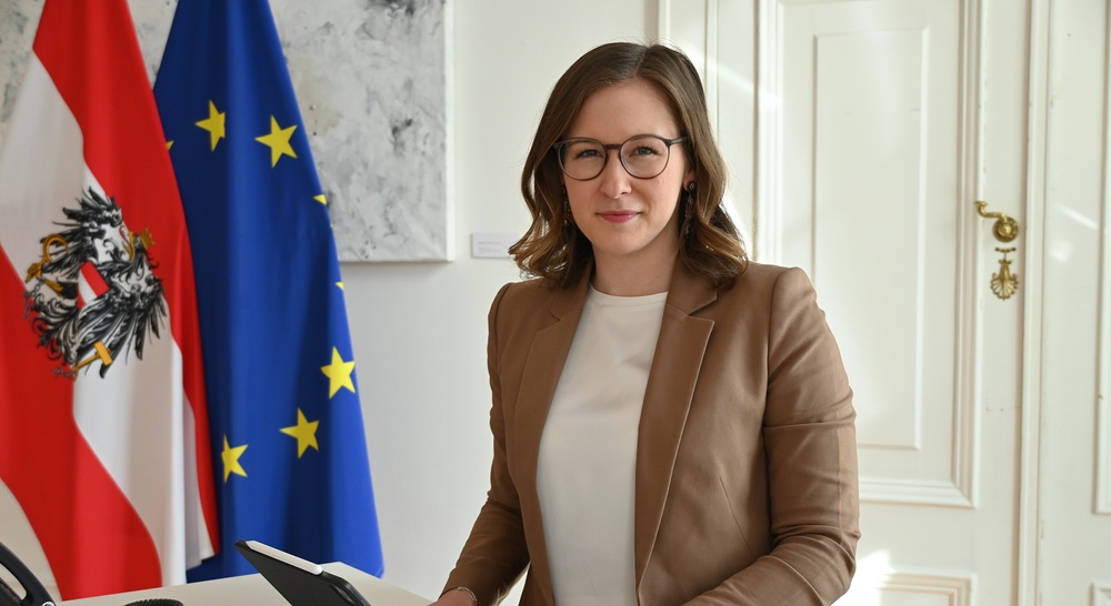 Bundesministerin Claudia Bauer