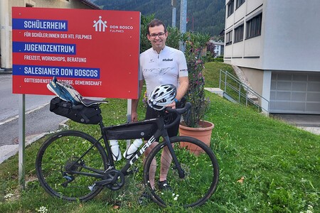 Salesianer: Neuer Provinzial fährt zur Amtseinführung 550 Kilometer mit dem Fahrrad