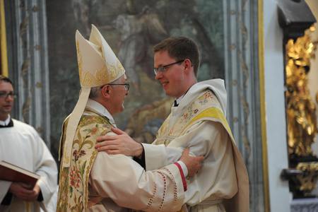Weihbischof Leichtfried und P. Matthäus Kern / Facebook / Diözese St. Pölten Weihbischof Leichtfried und P. Matthäus Kern