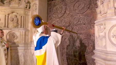 Paris: Notre-Dame in feierlicher Zeremonie wiedereröffnet