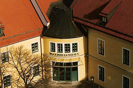 maximilianhaus.at