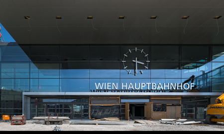 Trans Form Hauptbahnhof Wien, Fotoprojekt
Die Veraenderung eines Stadtteiles 2008-2014 / ÖBB / Roman Boensch